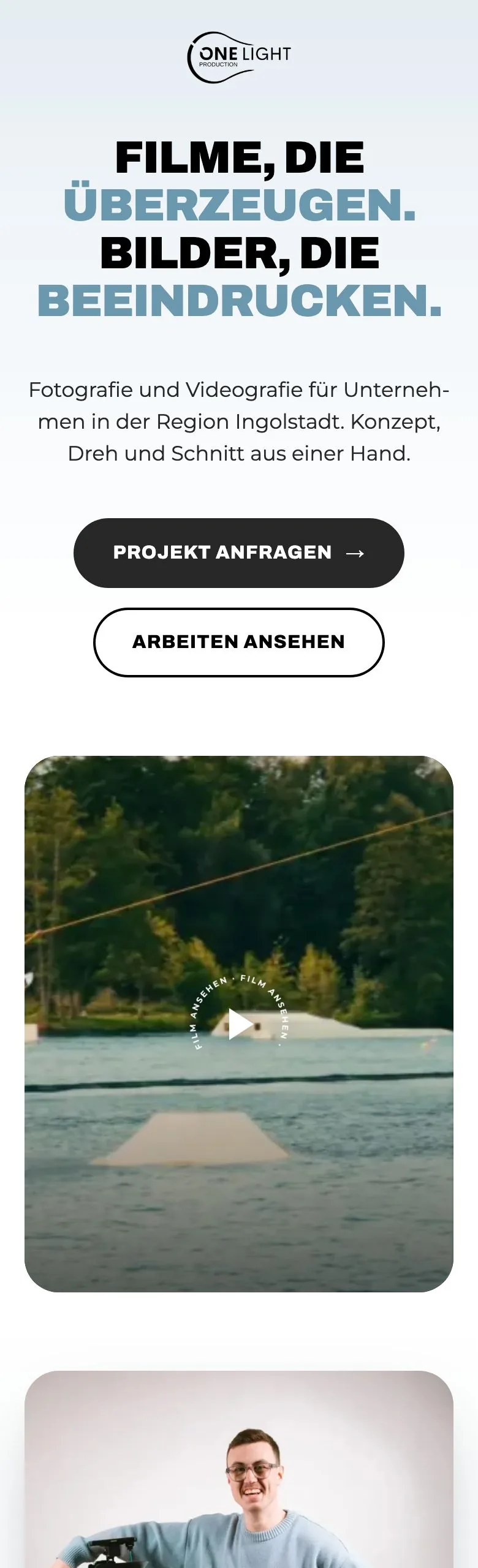 Website von ONELight Production, Handy-Ansicht, gestaltet von FWN Media